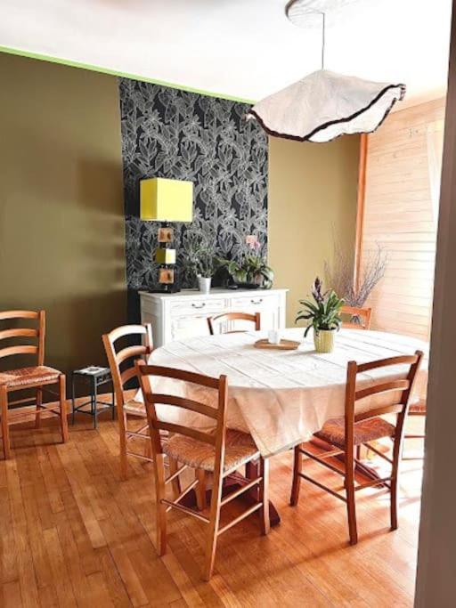 Le Passage Du Faubourg, Agreable T3 En Duplex De 120M2 Apartment Saint-Léonard-de-Noblat Екстериор снимка